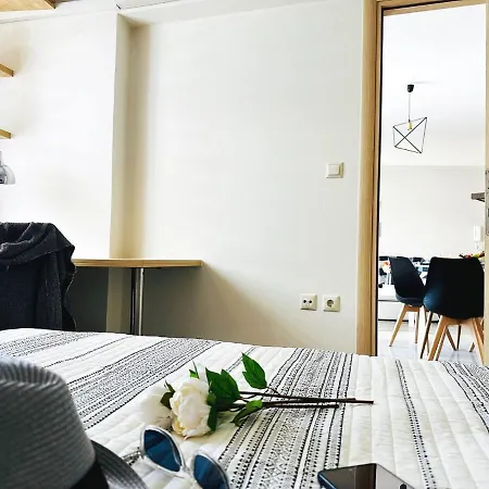 Apartment Cozy Snuggle- 2min To Beach, 6min Walk To Old Town Chania (Crete)